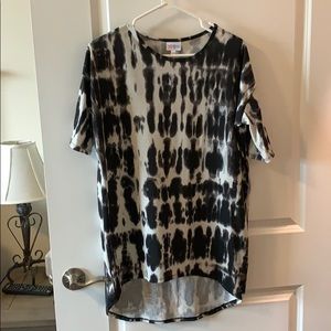 LuLaRoe Irma Top
